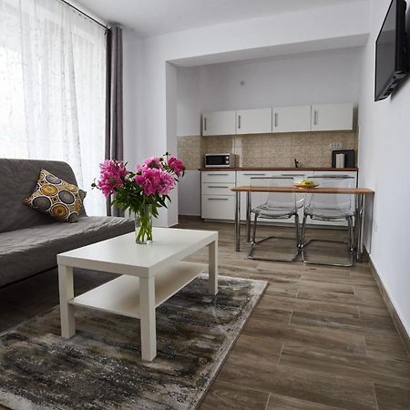 At Central Apartments Бухарест Экстерьер фото