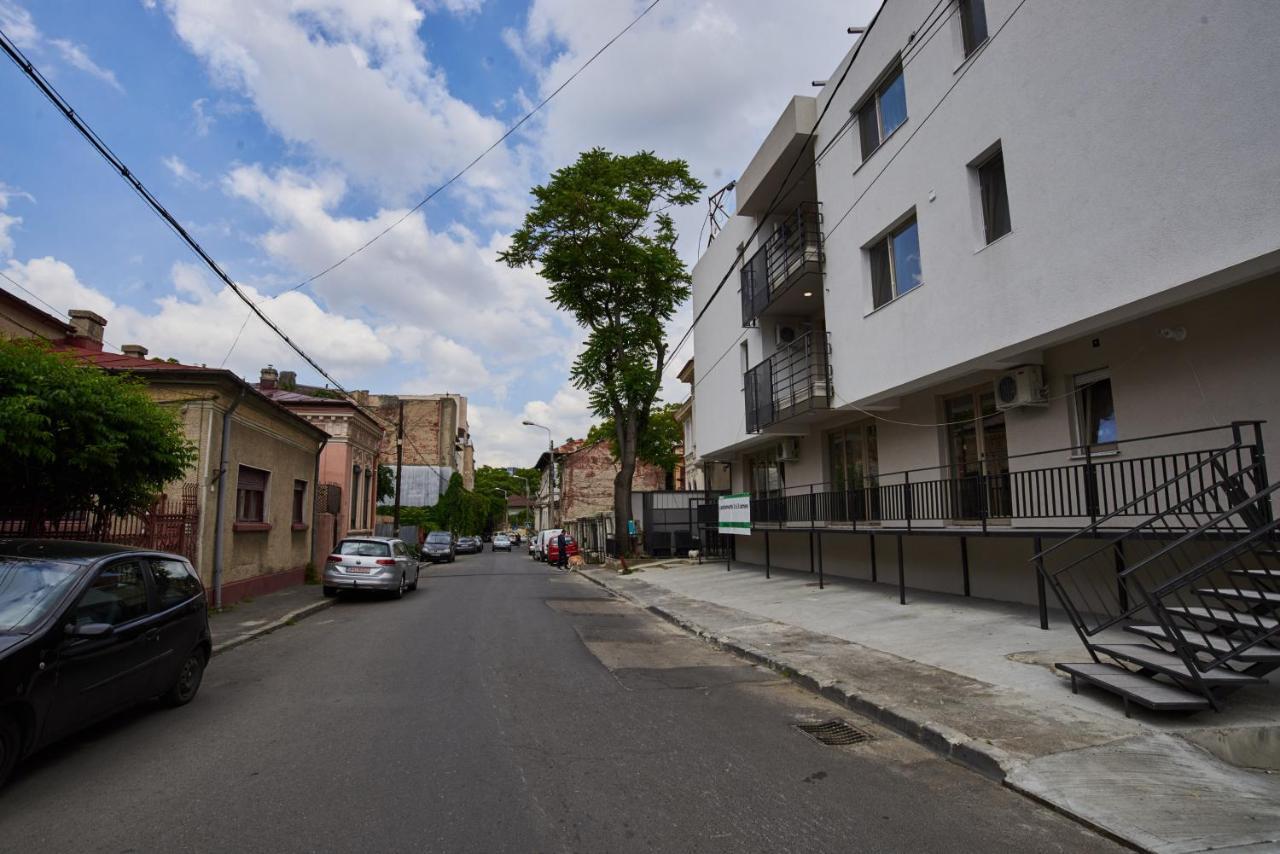 At Central Apartments Бухарест Экстерьер фото