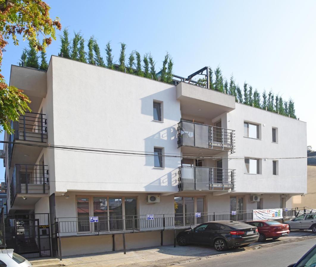 At Central Apartments Бухарест Экстерьер фото